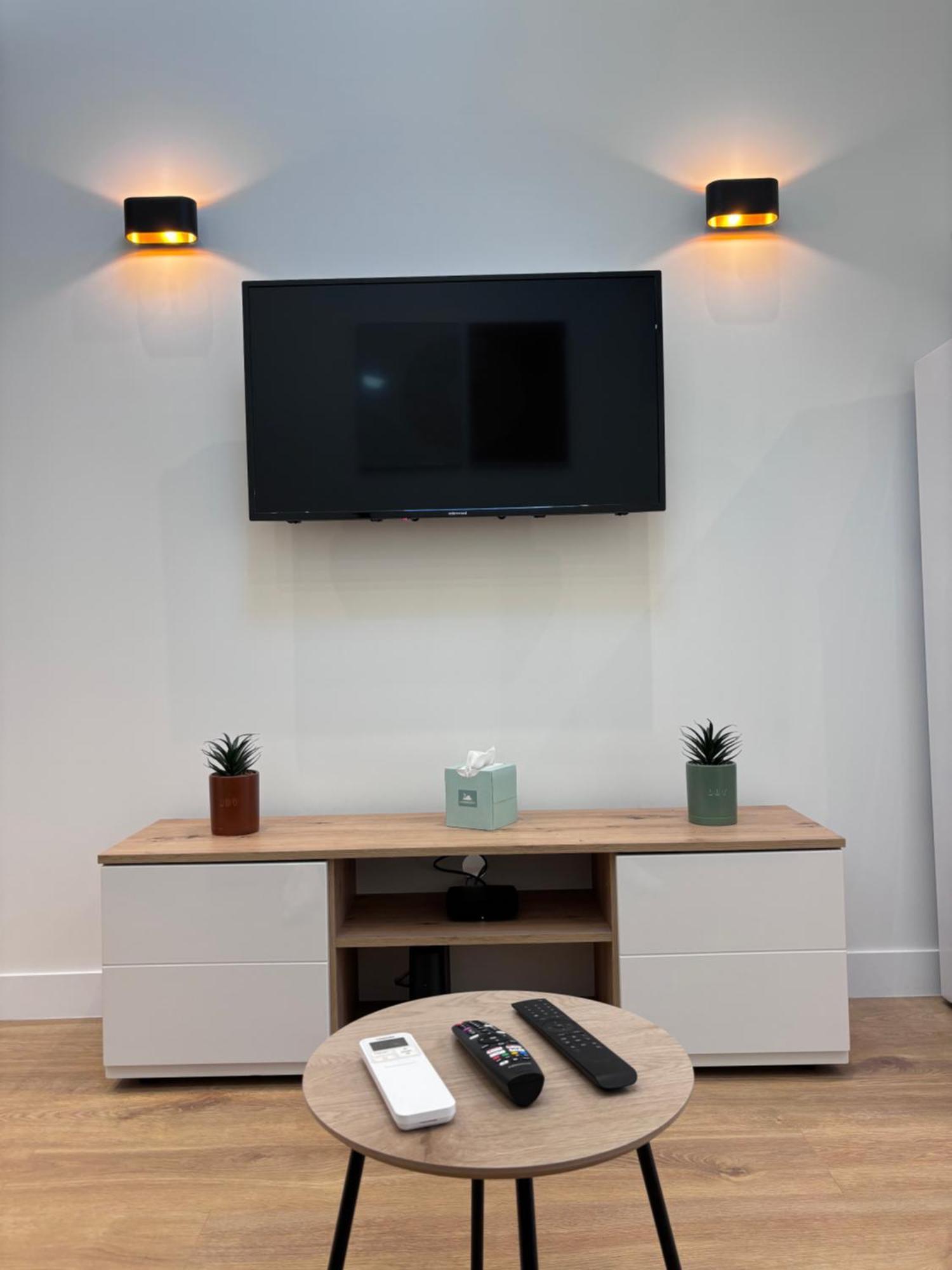 Charmant Appartement Au Coeur De Villeneuve Loubet المظهر الخارجي الصورة